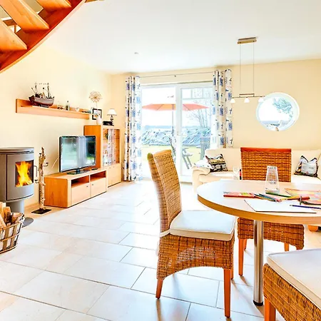 Lamprieger Maisonette Rechts *